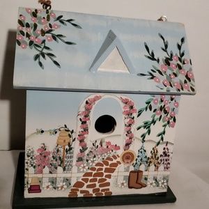 Decorative Birdhouse